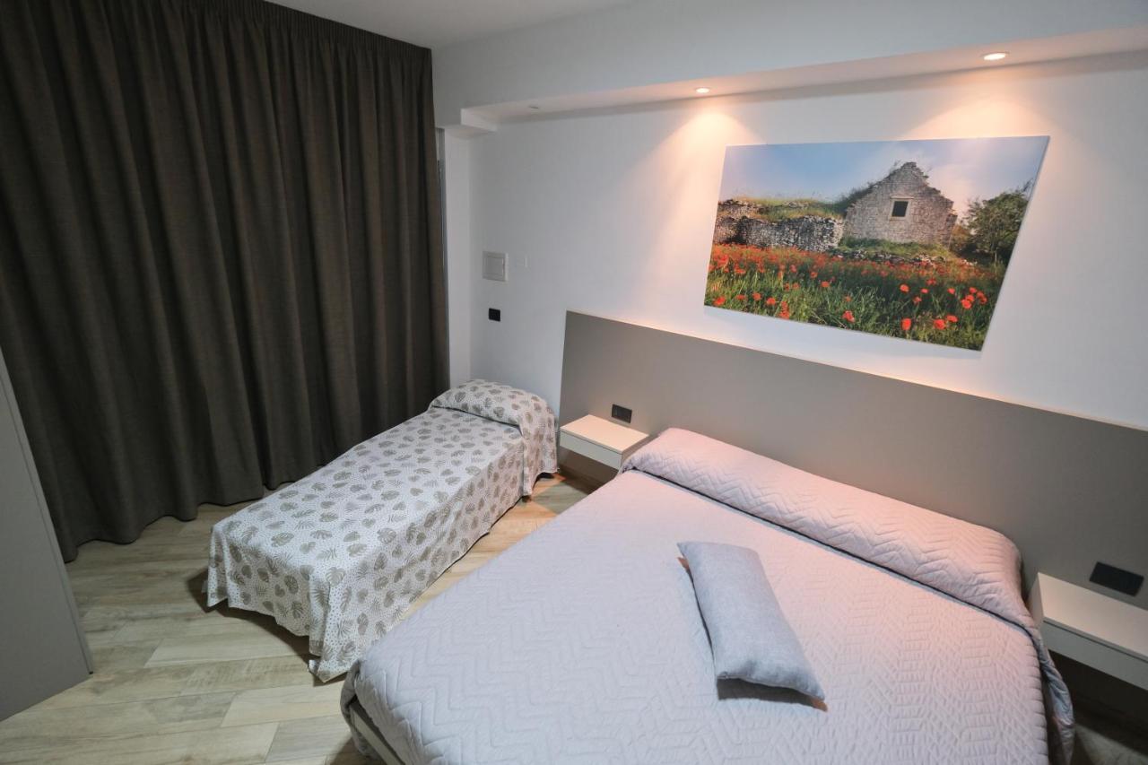 Il Porto Affittacamere B&B Бриндизи Екстериор снимка