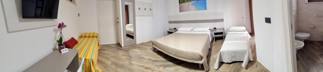 Il Porto Affittacamere B&B Бриндизи Екстериор снимка
