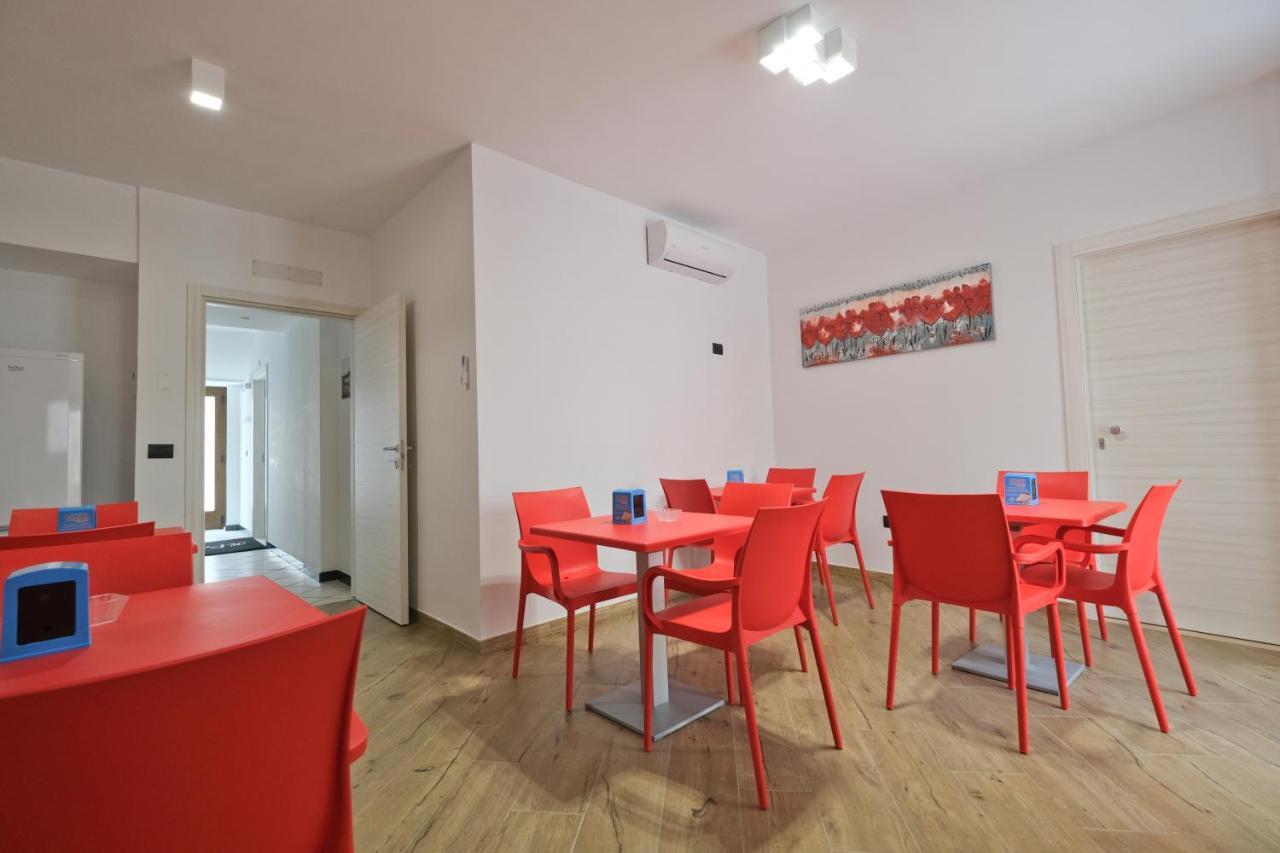 Il Porto Affittacamere B&B Бриндизи Екстериор снимка